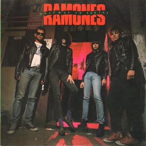 RAMONES - Halfway To Sanity